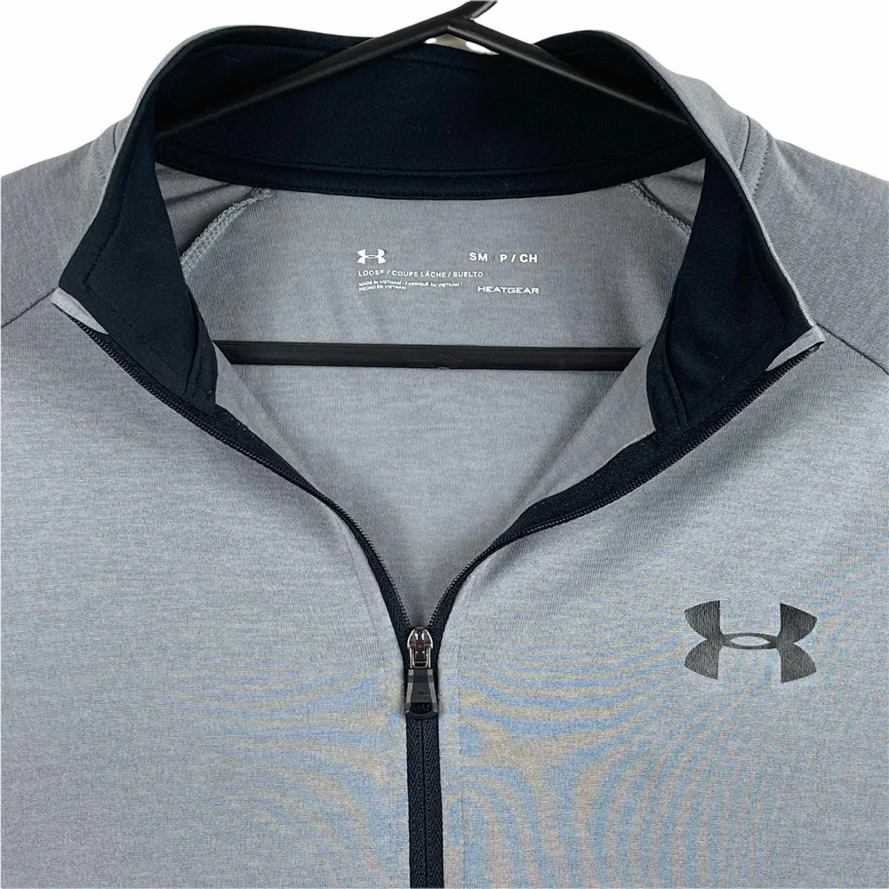 Men's ExcCond Under Armour 1/4 Zip Loose Fit Heat Gear‎ Grey Pullover Small